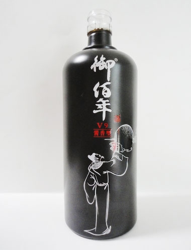 惠州御百年喷釉烤花酒瓶